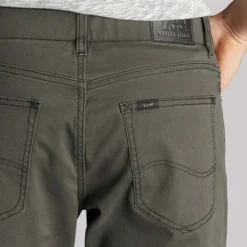 LEE Men's Extreme Motion Athletic-Fit Jeans -Celeron Fit Sales 2061044 003 alt3